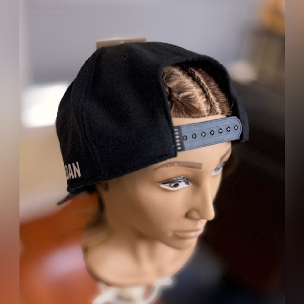 Gorgeous Pro Jordan SnapBack!!! - Picture 9 of 9